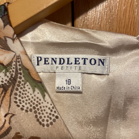 Pendleton 100% silk faux wrap floral dress semi shear shelves size 18 petite - Picture 3 of 11